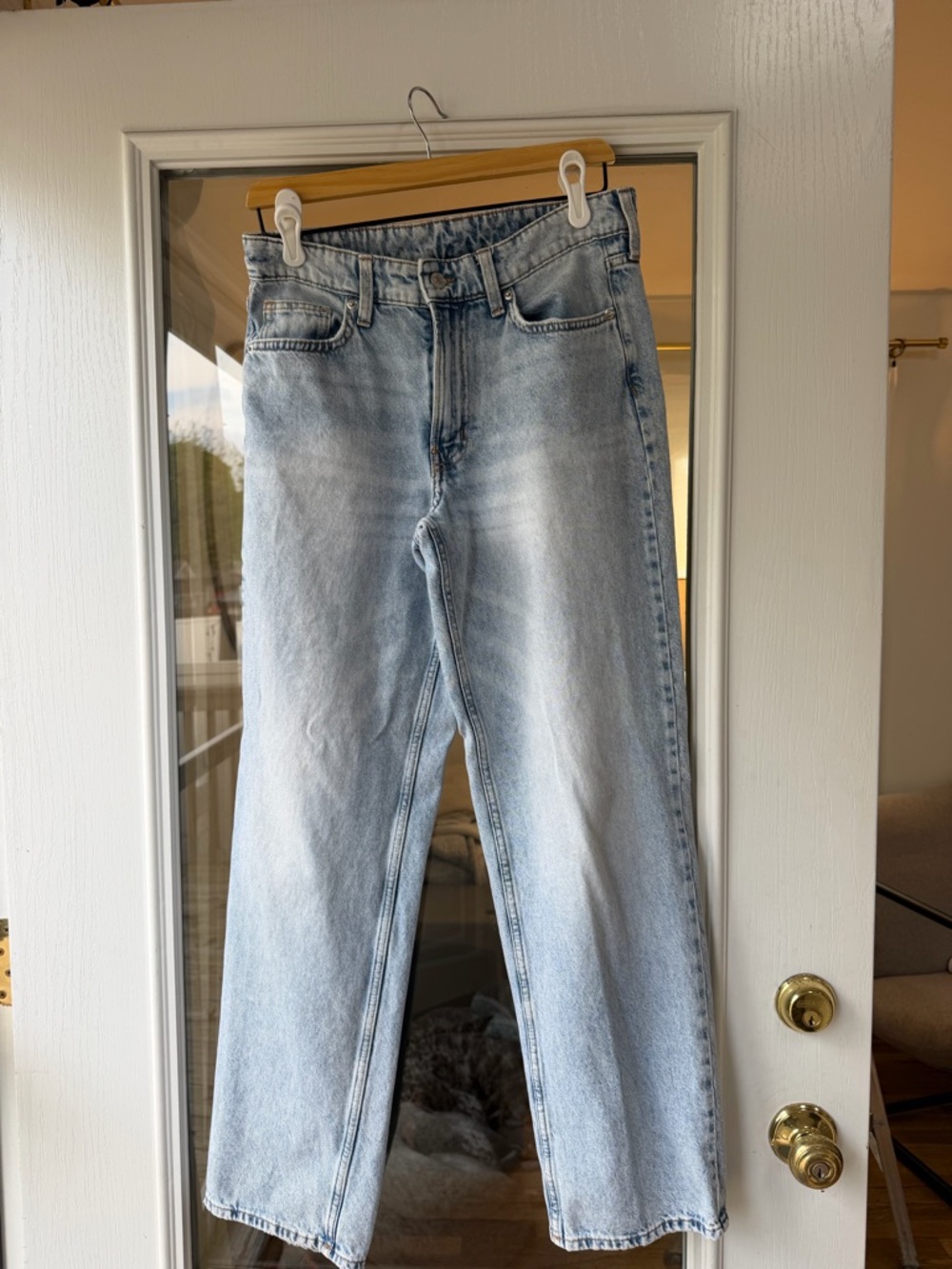 H&M Baggy Low Waist Light Wash Jeans